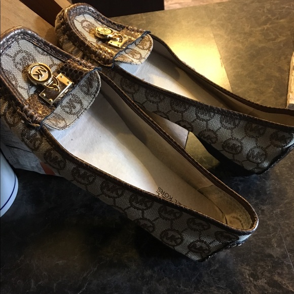 Loafers Michael Kors only worn a couple times. - Picture 2 of 5